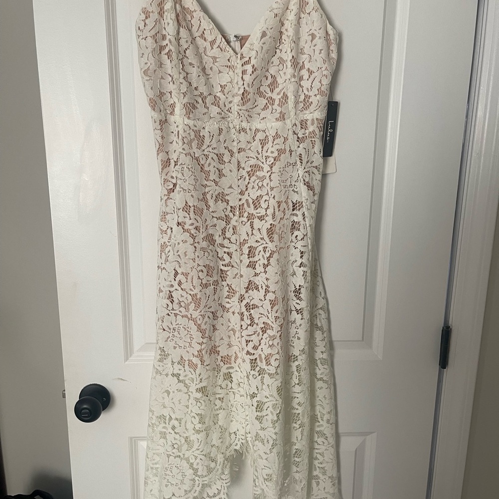 Elegant White Lace Dress